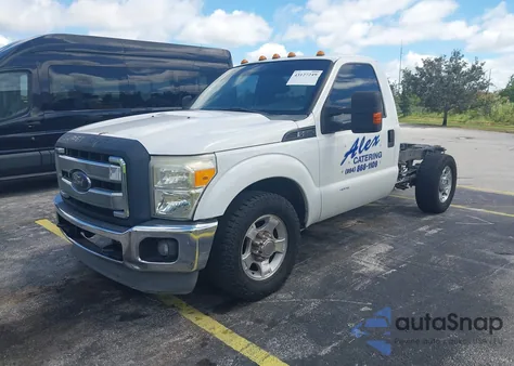 2015 Ford F-250 Xl из США, поврежденный, VIN 1FDBF2A60FEA84155